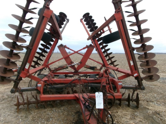 IH 496 apx 32' Disc