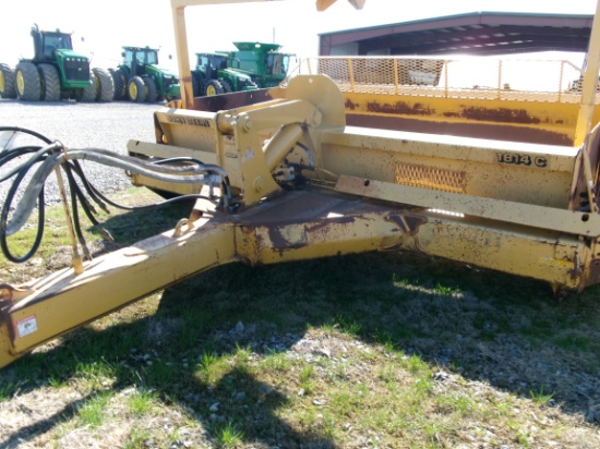 John Deere 1814C Dirt Pan