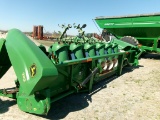 John Deere 893 8 row Corn Header