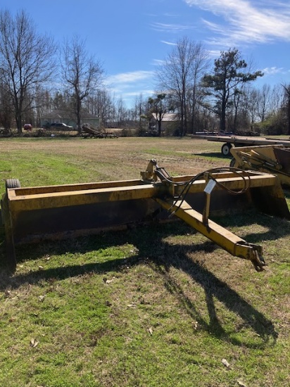 Midland apx 14' Killifer