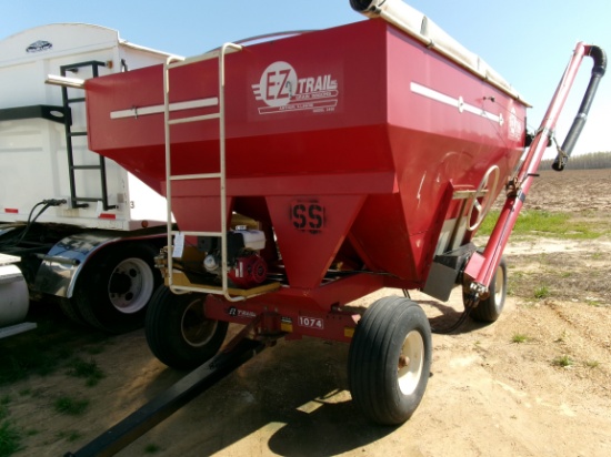 EZ Trail 3400 Seed Cart