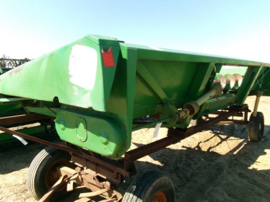 John Deere 644 6 row wide Corn Header