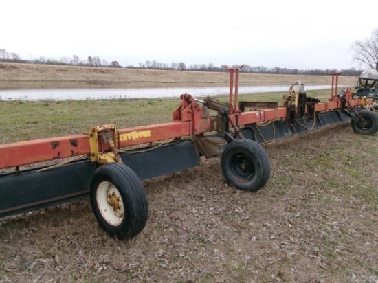 Dickey apx 40' hyd fold Hooded Sprayer
