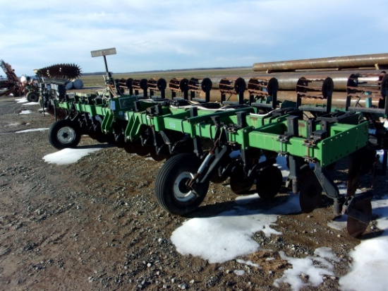 Unverferth mdl 110 Apx 25' Subsoiler w/front coulters, rear waffle counters, w/flat bar tumblers
