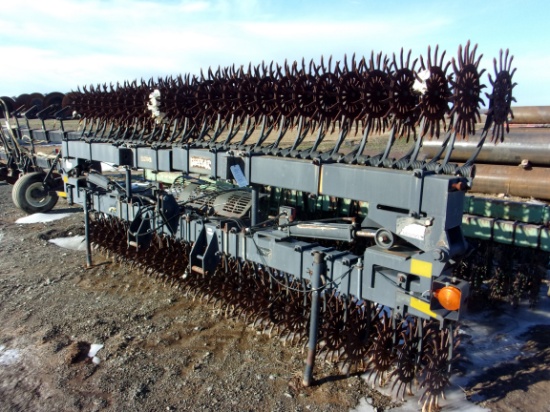 Yetter apx 30' Flat Fold Rotary Hoe