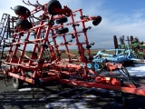 Krause mdl 5635 Heavy S-Tine Cult w/3 bar spike Harrows & Flat Bar Tumblers, #5635-34-197