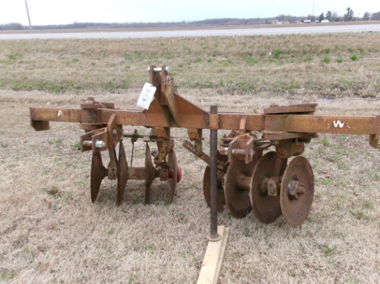 W & A Levee Disc