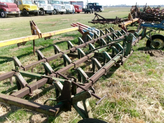 John Deere 3 pt apx 16' Chisel Plow