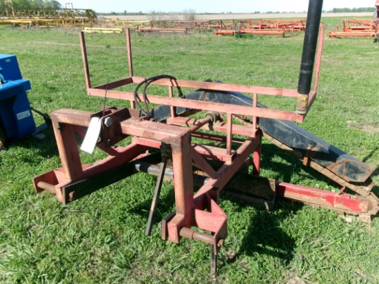 Roys Levee Gate Machine