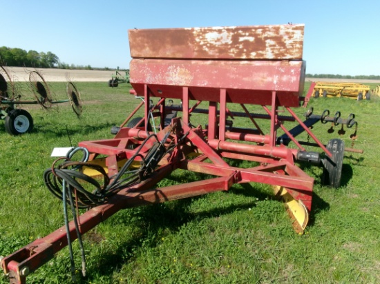 Hula Levee Hog w/Seeder, w/Poly Blades