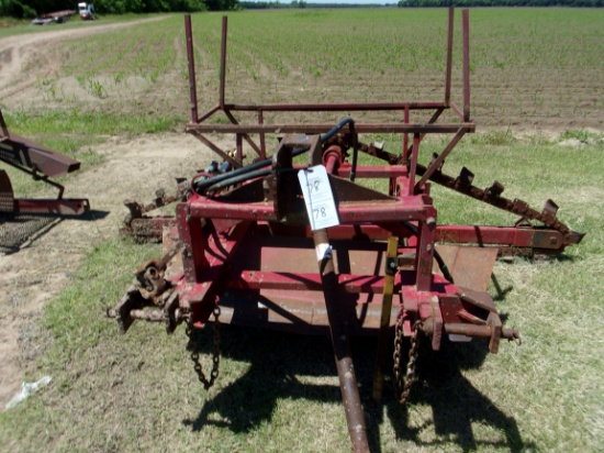 3 pt PTO Levee Gate Machine