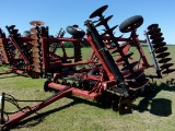 Case-IH 496 apx 28' 9