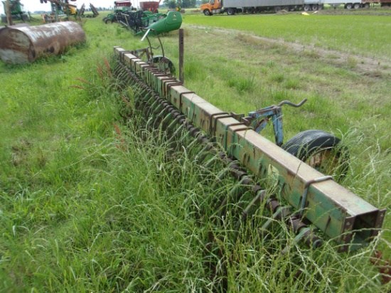 John Deere 400 8 Row Rotary Hoe