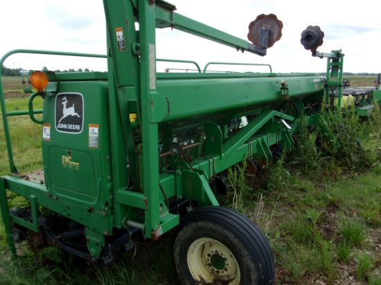 John Deere 1520 3 pt apx 20' 7.5" spacing Grain Drill, #690154