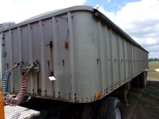 Apx 40' Alum Flat Floor Grain Trailer