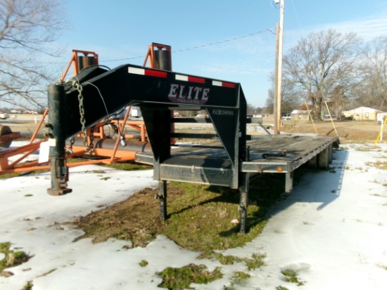 2015 Elite apx 30' Tandem Axle Gooseneck Trailer w/dove tail ramps