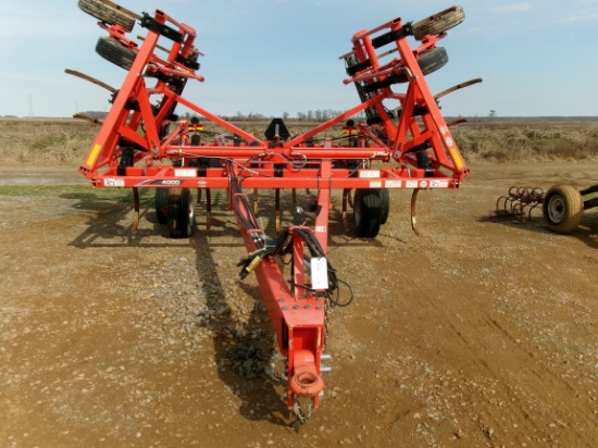 Krause mdl 4000-25W Pull Type Chisel Plow