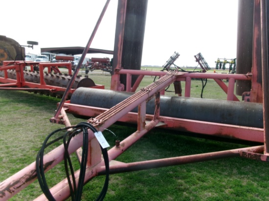 Fair Oaks apx 32' Hyd Fold Flat Roller