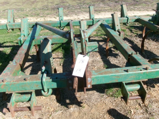 John Deere 1600 3 pt 16 shank Subsoiler