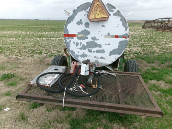 Tank, Trailer & Pump