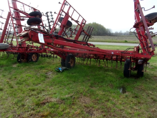 Kongskilde SBC apx 24' S-Tine Cultivator