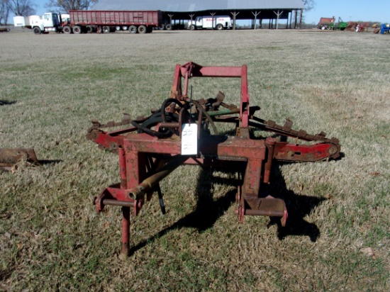 3 pt pto Levee Gate Trencher