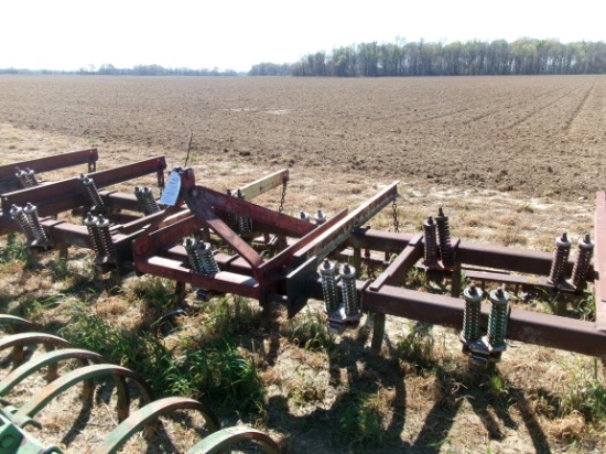 19 shank 3 pt Chisel Plow w/harrow