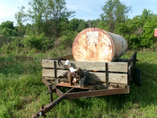 2 axle Trailer w/apx 1000 gal tank