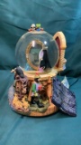 EVIL QUEEN SNOW WHITE SNOW GLOBE