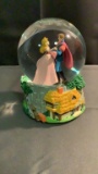 DISNEY PRINCESS SNOW GLOBE-SLEEPING BEAUTY