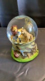 THE LION KING SNOW GLOBE