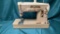 SINGER SEWING MACHINE
