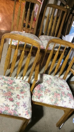 4 OAK DINNING CHAIRS