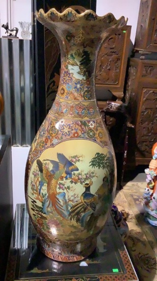 MORIAGE ASIAN FLOOR VASE