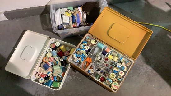 LARGE LOT OF SEWING ACCESSORIES