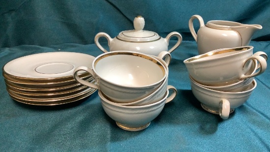 BAVARIA WINTERLING TEA SET