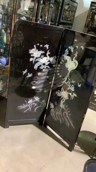 PEACOCK ROOM DIVIDER