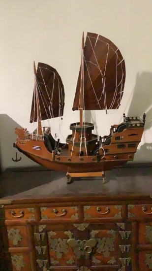 WOODE ASIAN DRAGON SHIP