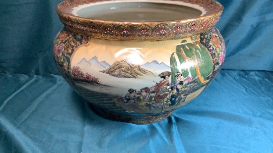 VINTAGE-LARGE SATSUMA PLANTER