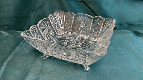 SQUARE CRYSTAL FOOTED CENTER DISH