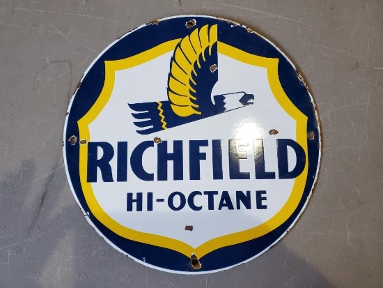 Richfield Hi Octane Porcelain