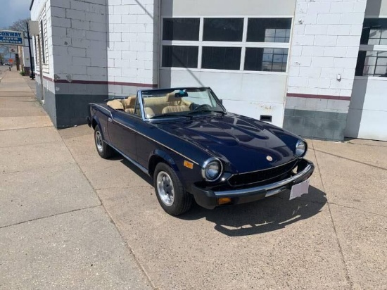 1980 Fiat 124 Spyder
