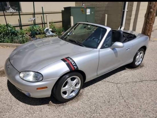 2000 Mazda Miata MX5