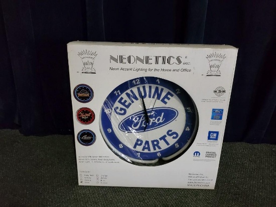 Genuine Ford Parts Neon Clock - SELLING NO RESERVE!!!