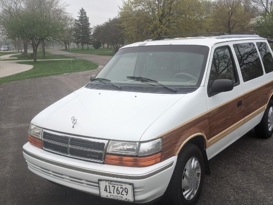 1993 Dodge Caravan