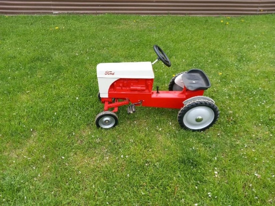 Ford Tractor Pedal Car - SELLING NO RESERVE