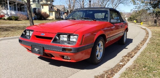 1986 Ford Mustang GT Convertible