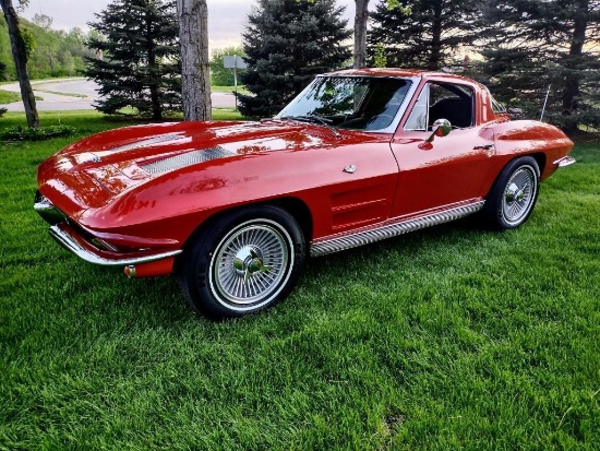 1963 Chevrolet Corvette Stingray Split window