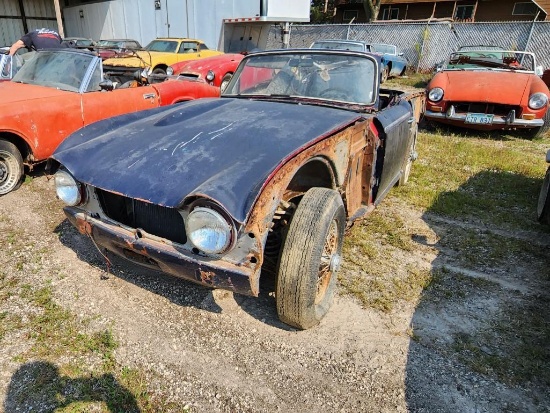 Triumph TR250 - SELLING NO RESERVE