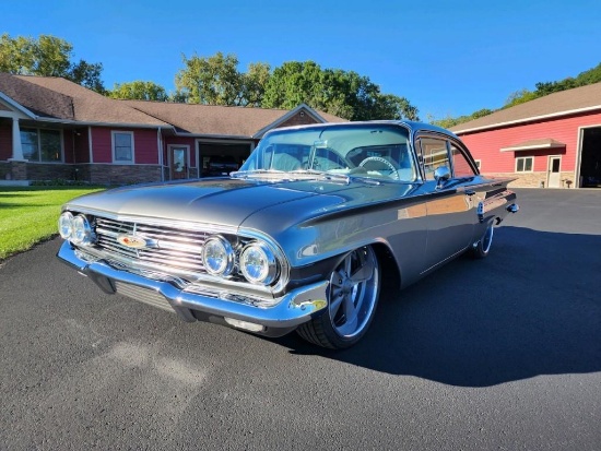 1960 Chevrolet Biscayne 2dr Restomod